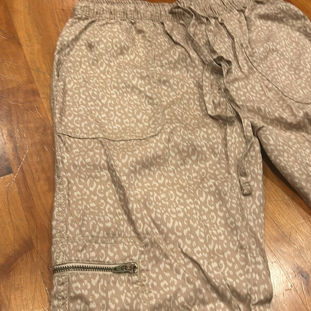 Nicole Miller Womens Lyocell Jogger Pants Size XS Cargo Pockets Lightweight - Picture 2 of 4